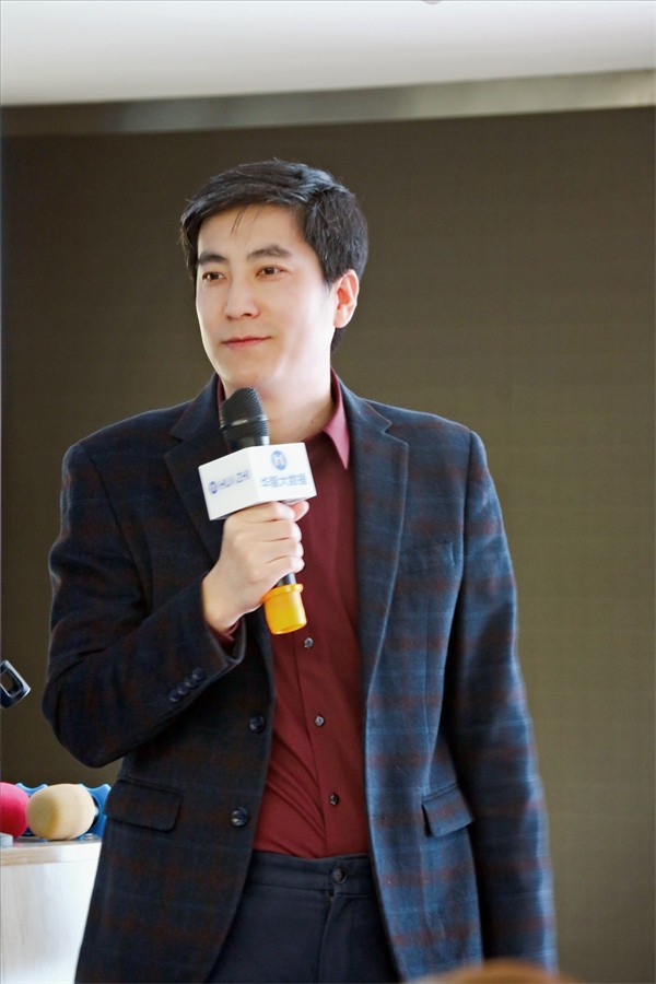 夯基提质,赢战未来-华智大数据2025新财年启动大会暨2024财年颁奖典礼圆满收官! 夯基提质,赢战未来-华智大数据2025新财年启动大会暨2024财年颁奖典礼圆满收官!